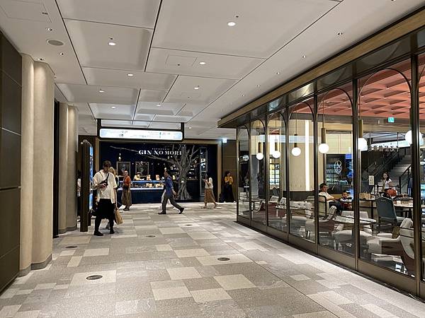 2024 秋 去找富士山玩Day1. 「格拉斯麗新宿酒店