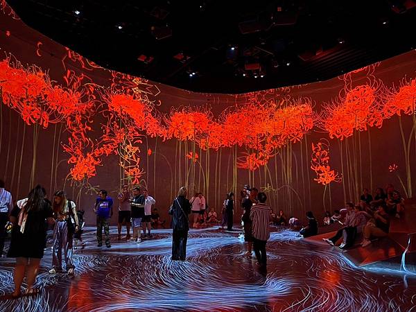 2024 秋 去找富士山玩Day1. 「格拉斯麗新宿酒店