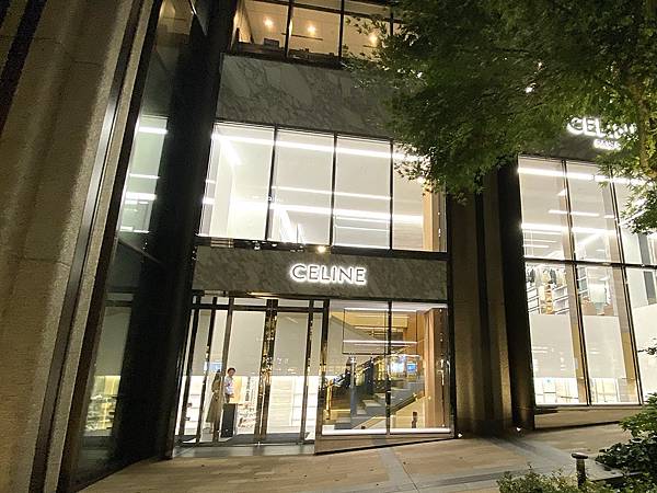 2024 秋 去找富士山玩Day1. 「格拉斯麗新宿酒店