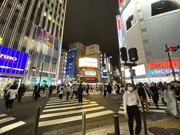 2024 秋 去找富士山玩Day1. 「格拉斯麗新宿酒店