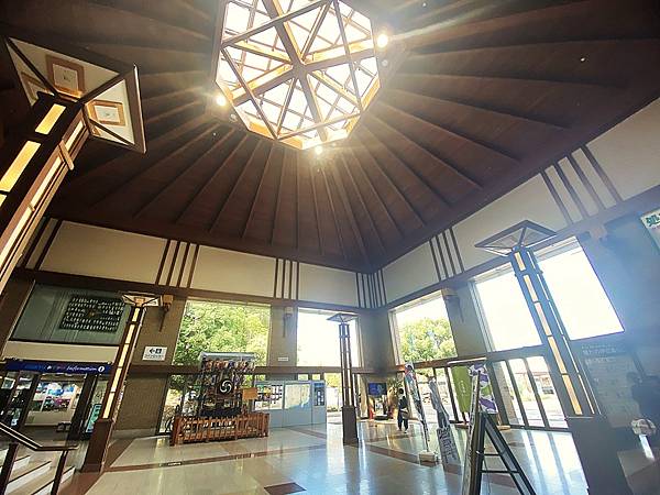 2024 秋 去找富士山玩Day2. 「搭乘踊子號伊豆半 2024 秋 去找富士山玩Day2. 「搭乘踊子號伊豆半