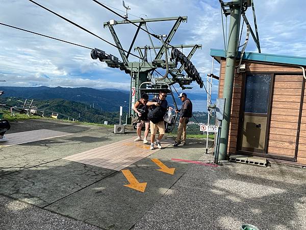 2024 秋 去找富士山玩Day2. 「搭乘踊子號伊豆半 2024 秋 去找富士山玩Day2. 「搭乘踊子號伊豆半