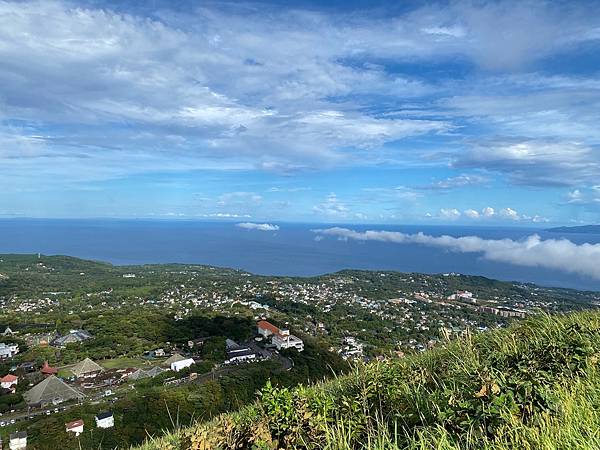 2024 秋 去找富士山玩Day2. 「搭乘踊子號伊豆半 2024 秋 去找富士山玩Day2. 「搭乘踊子號伊豆半