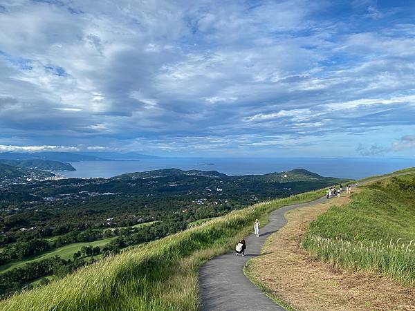 2024 秋 去找富士山玩Day2. 「搭乘踊子號伊豆半 2024 秋 去找富士山玩Day2. 「搭乘踊子號伊豆半