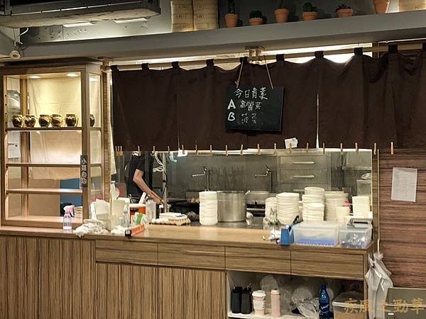 LINE_ALBUM_台北美食 2_230425_12.jpg