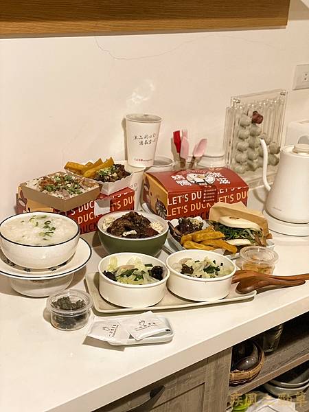 LINE_ALBUM_來茲烤鴨 好咖泰 賣冰的咖啡店_230805_13.jpg