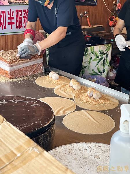 宜蘭美食｜吳記花生捲冰淇淋｜限削花生加上全麥餅皮