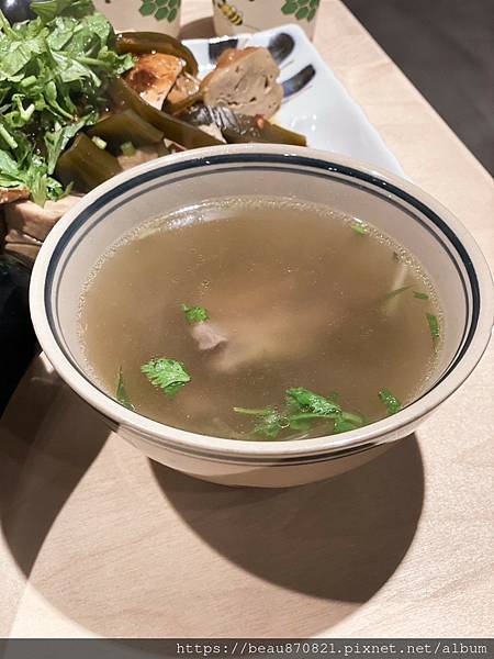 LINE_ALBUM_台北美食 2_240923_12.jpg