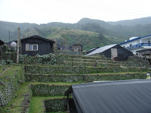 蘭嶼~朗島村的穴居屋