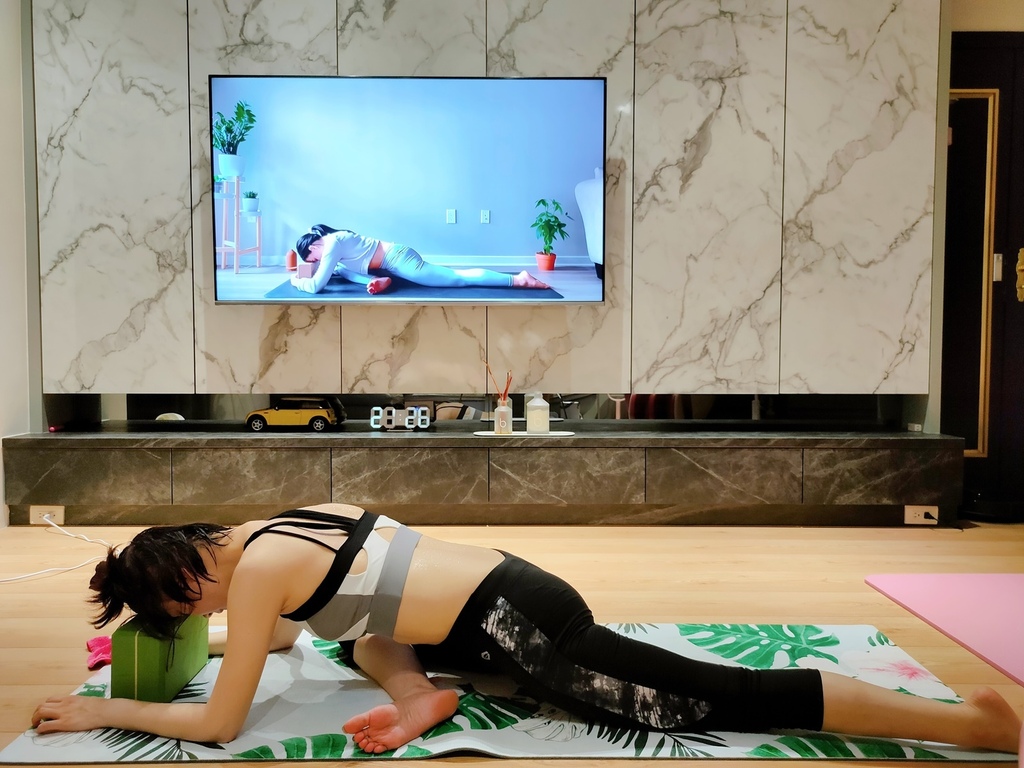 新肌霓 美體煥膚精華乳 新肌霓 美體煥膚精華乳