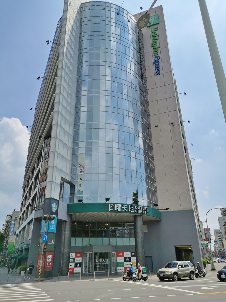 日曜天地 ng 名牌包搶購會 日曜天地 ng 名牌包搶購會