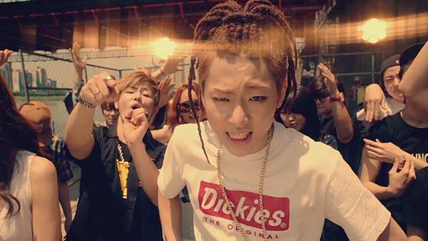 1080pBlock B HaloTeaser Final 1.1080p.mp40488.jpg