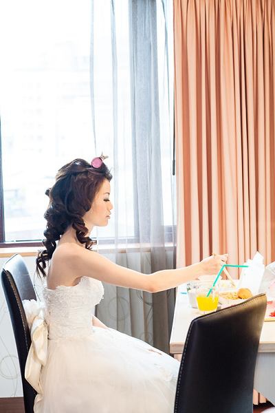 新娘秘書Peggy Yang-凱筠-結婚-拍攝阿元 (2).jpg