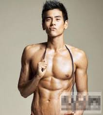 肌肉男 肌肉男
