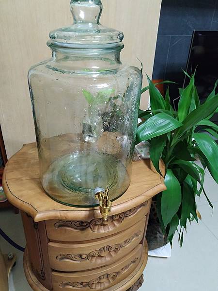 Diy好市多的西班牙玻璃飲料桶 Sena的部落格 痞客邦