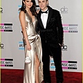 selena-gomez-justin-bieber-amas-2011-03