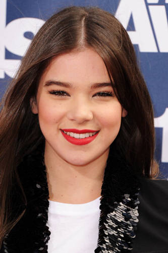 hailee-steinfeld-pic-2011-mtv-awards