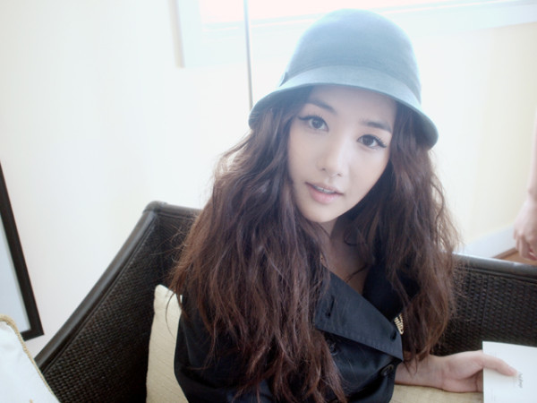 ParkMinYoung1.jpg