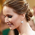 sev-jennifer-lawrence-oscars-2013-mdn.jpg