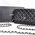 chanel-33814-black-lambskin-silver.jpg