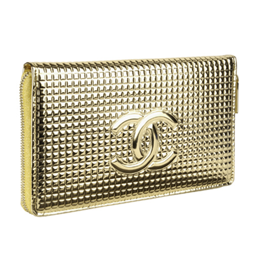 Chanel-Wallet-in-gilted-gold-leather-727131.jpg