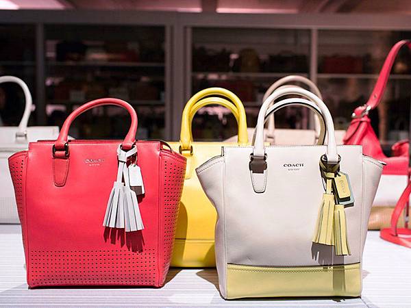 Coach-Legacy-Handbag-Collection-fresh-colour.jpg