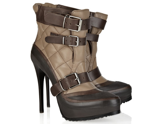 designer_shoes_burberry_boots