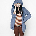 iu_looking_shy_in_blue_for_g_by_guess-1196.jpg