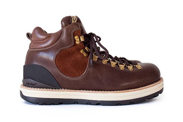 visvim-2012-fall-winter-serra-collection-1.jpg