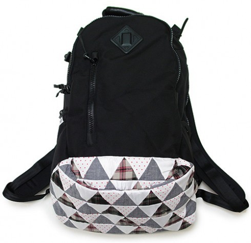 visvim-ballistic-20l-shaker-backpack-01.jpg