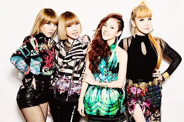 2535859-2NE1-portraits-617-409.jpg