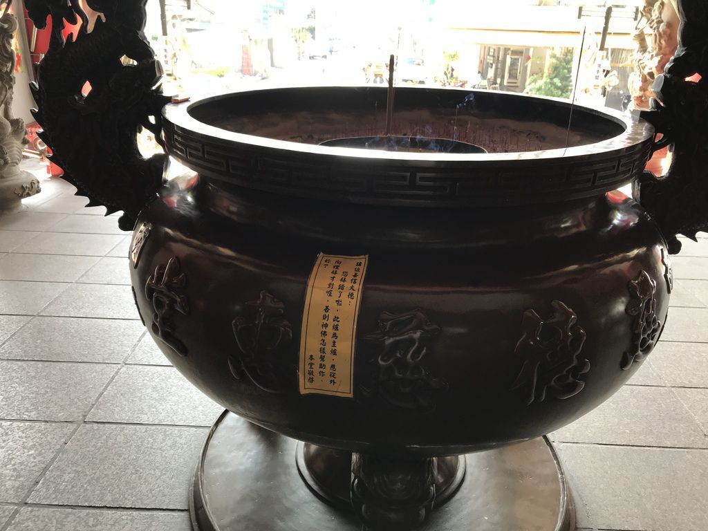 [台中西屯]慈德慈惠堂有月老郵局可以寄信給月老,每週六下午