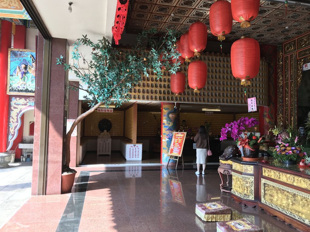 [台中西屯]慈德慈惠堂有月老郵局可以寄信給月老,每週六下午