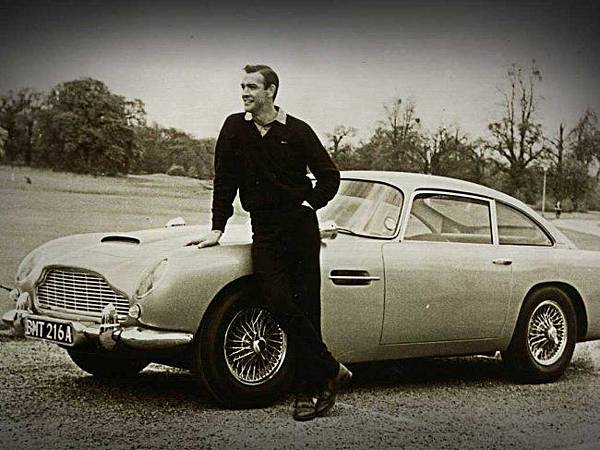 bond-007-skyfall-aston-martin-db5-history