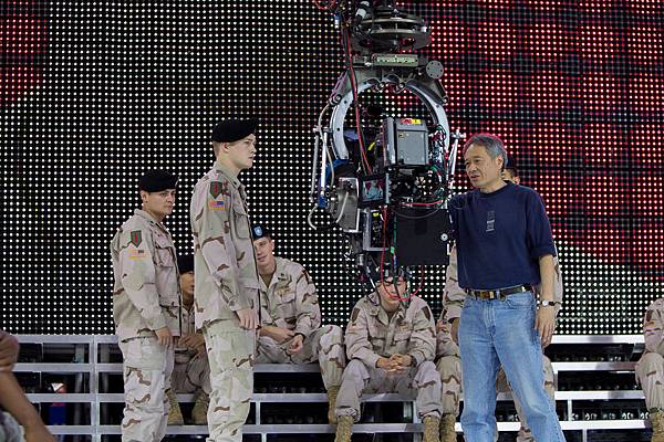 billy-lynn-dom-DF-04631_rgb.jpg billy-lynn-dom-DF-04631_rgb.jpg