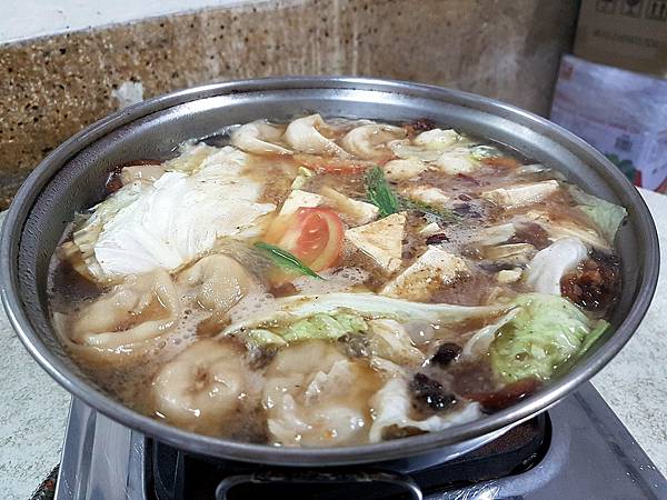 [食記] 嘉義 成仁街無名沙茶火鍋