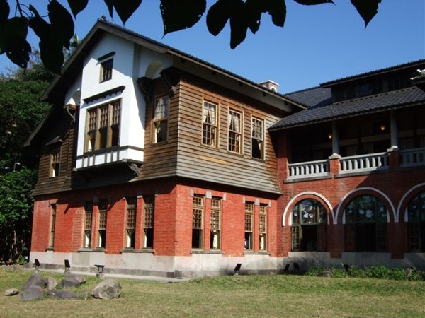 溫博物館外觀 (2).jpg