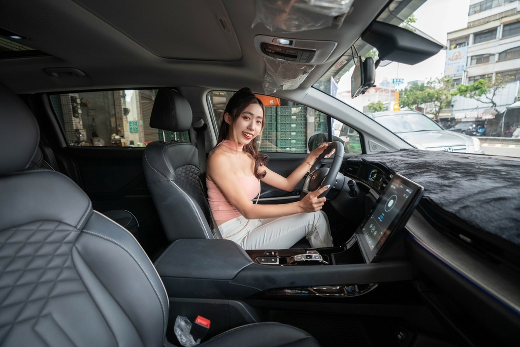 【台南租車推薦】欣興租車｜汽車出租、機車出租 三年內新車出租