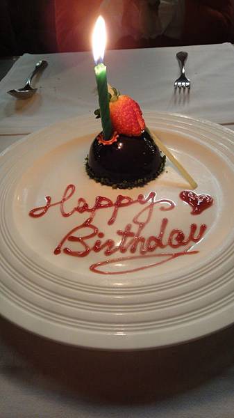 送的但非常好吃!巧克力酒味超重!!