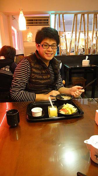 1/1跨年前隨便吃吃