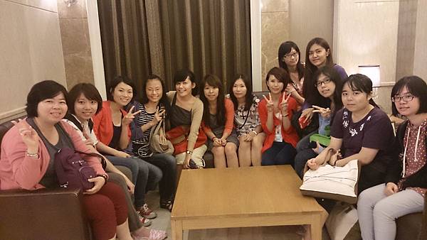 8/1 解脫囉!!去吃慶功宴!