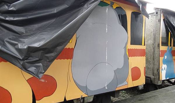  七堵鐵道公園看基隆龍貓火車