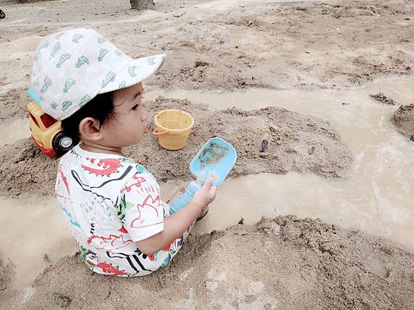 05-28 (2).jpg 05-28 (2).jpg