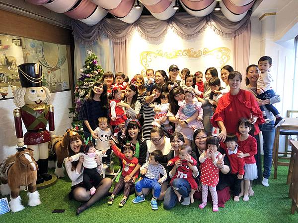 12-21 內湖聖誕趴(23).jpg