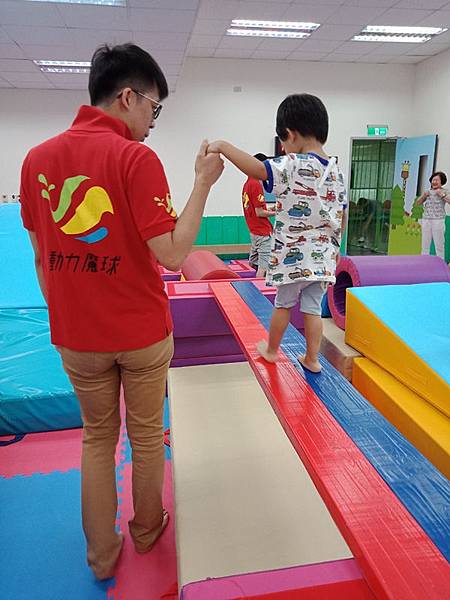 04-25 (8-2).jpg 04-25 (8-2).jpg