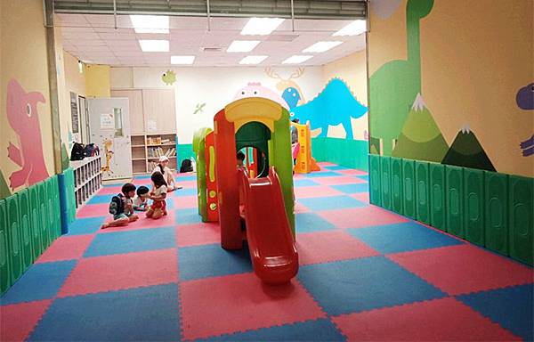 04-25 (18).jpg 04-25 (18).jpg