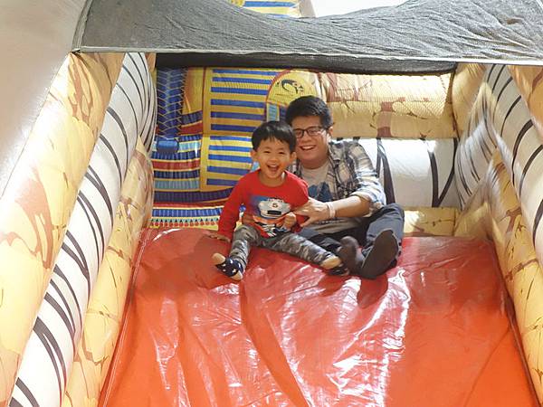 10-26 氣墊樂園 (19).JPG
