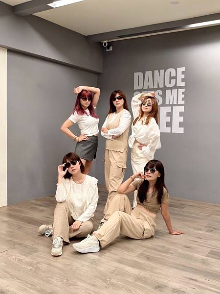 04-10 自由室租跳舞教室 (1).jpg