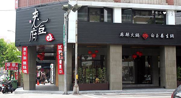 a01.JPG a01.JPG