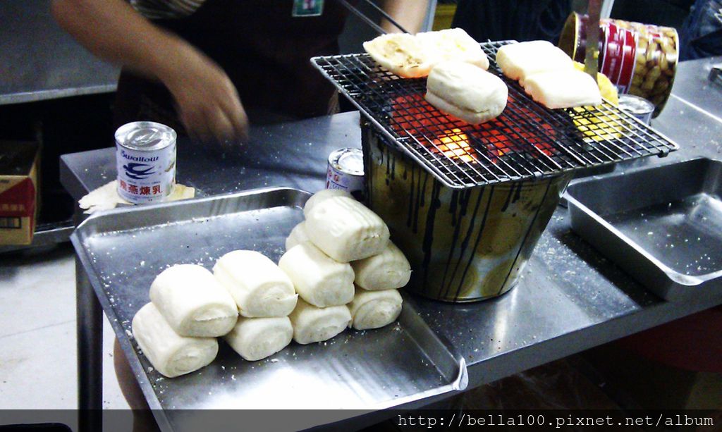 [屏東東港]-就是這樣烤饅頭